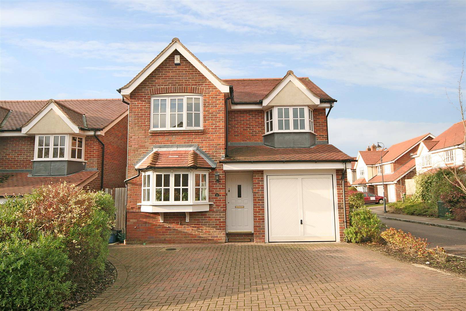 House Mulberry Gardens in Hertsmere