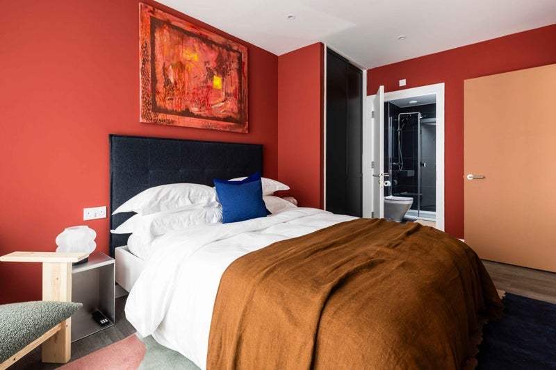 Flat Westfield Avenue in Greater London