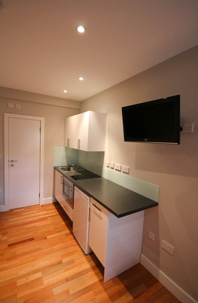 Flat West End in Marden