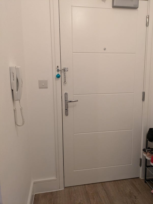 Room Croham Valley Road in Greater London