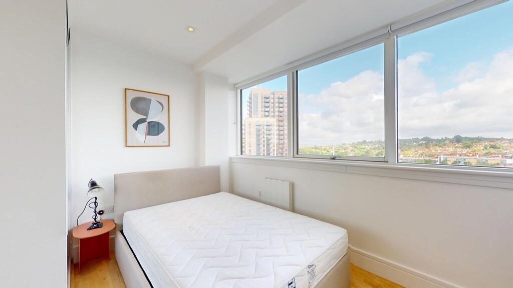 Flat Humphry Repton Lane in Greater London