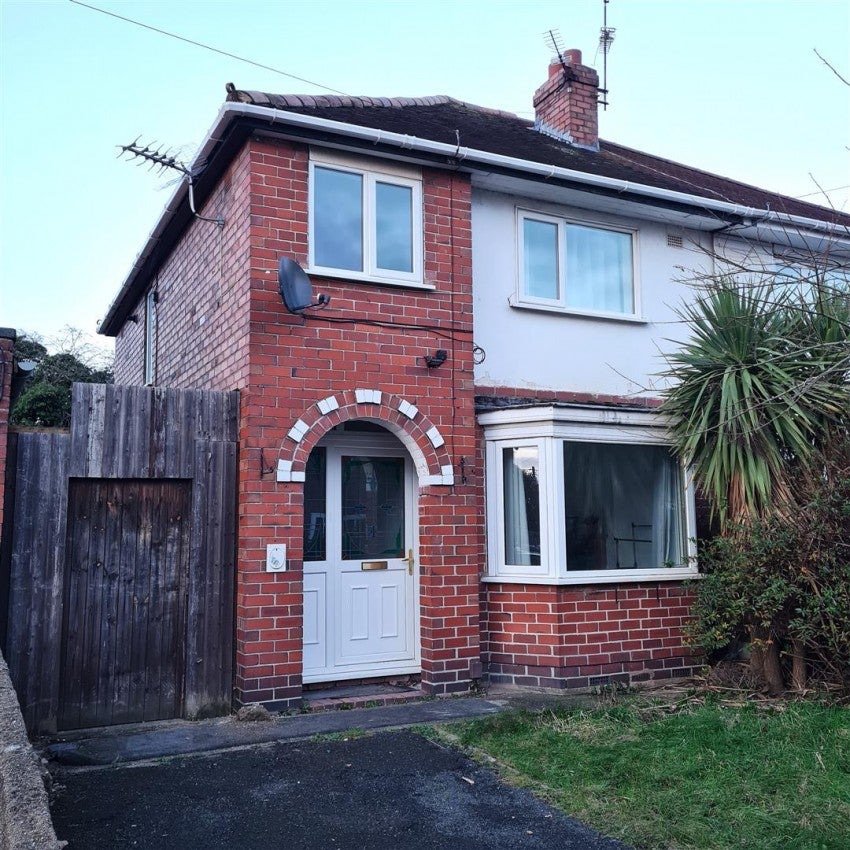 House Broadway in Telford