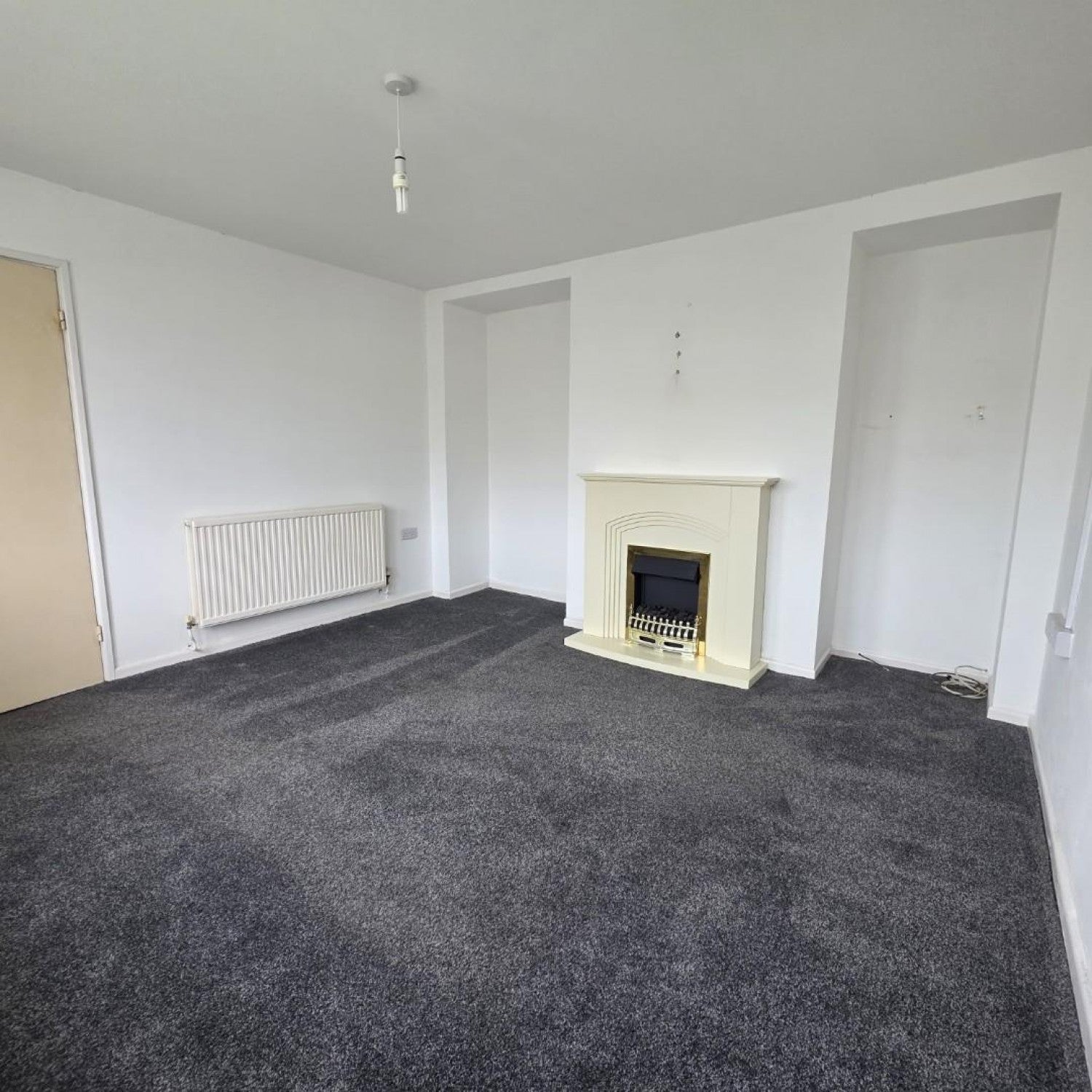 Flat Waunscil Avenue in Bridgend