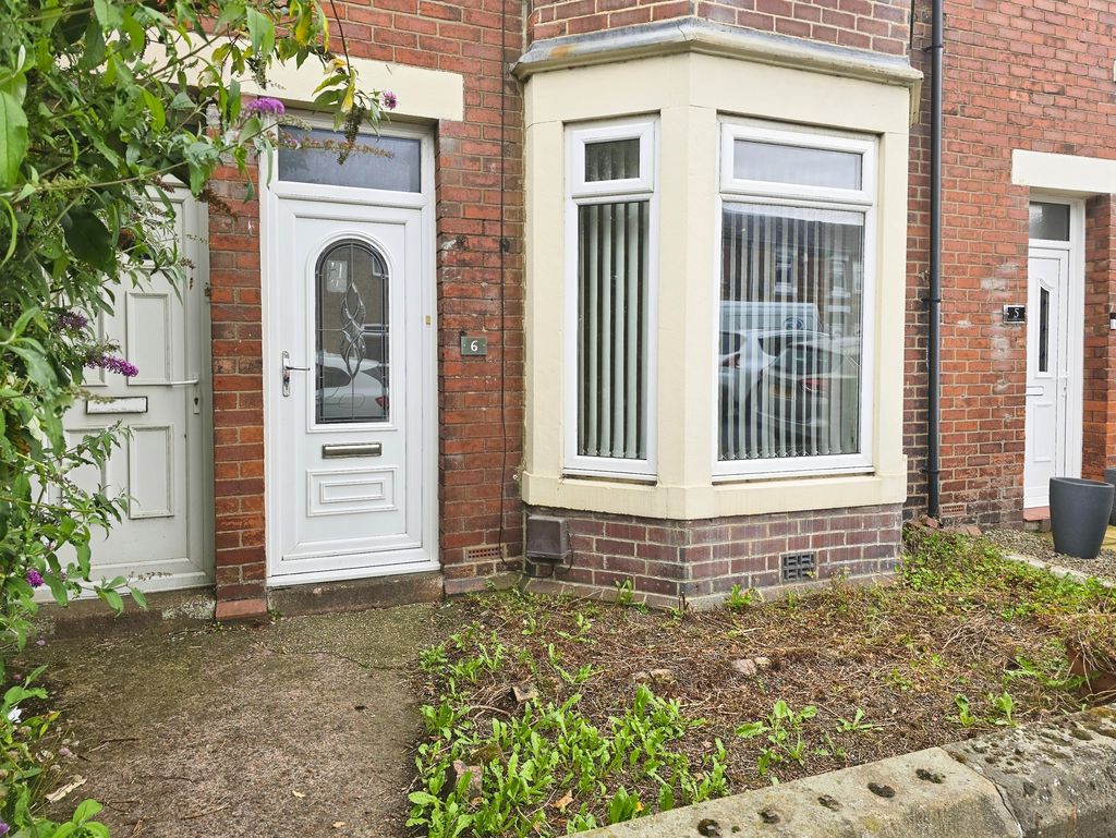 Flat Millbank Road in East Bedlington