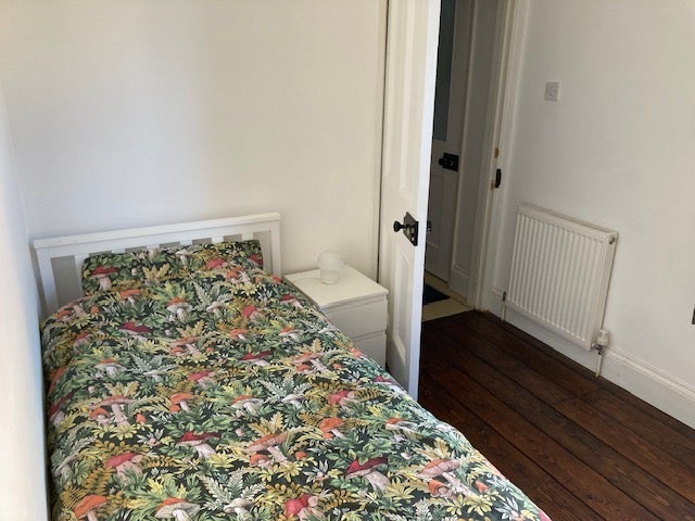 Room Prospect Avenue in Bristol