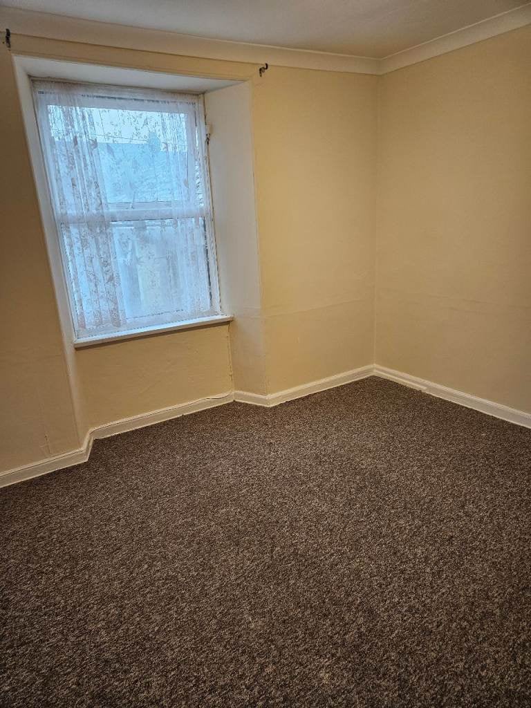 Flat Wellington Street in Torpoint