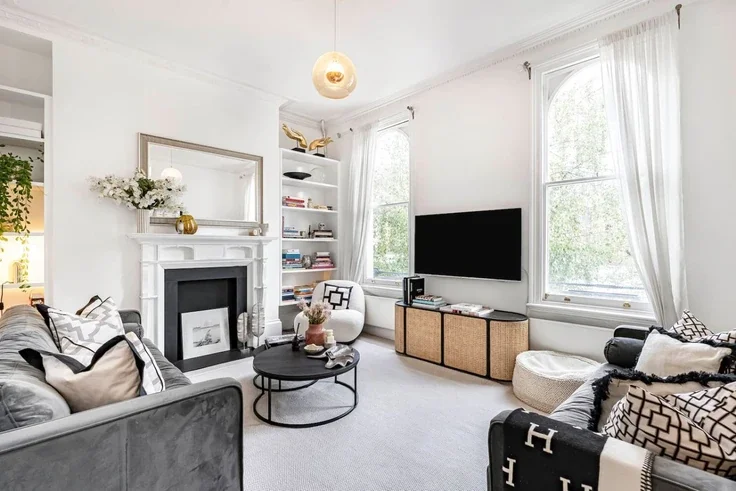House Oakley Gardens in Greater London