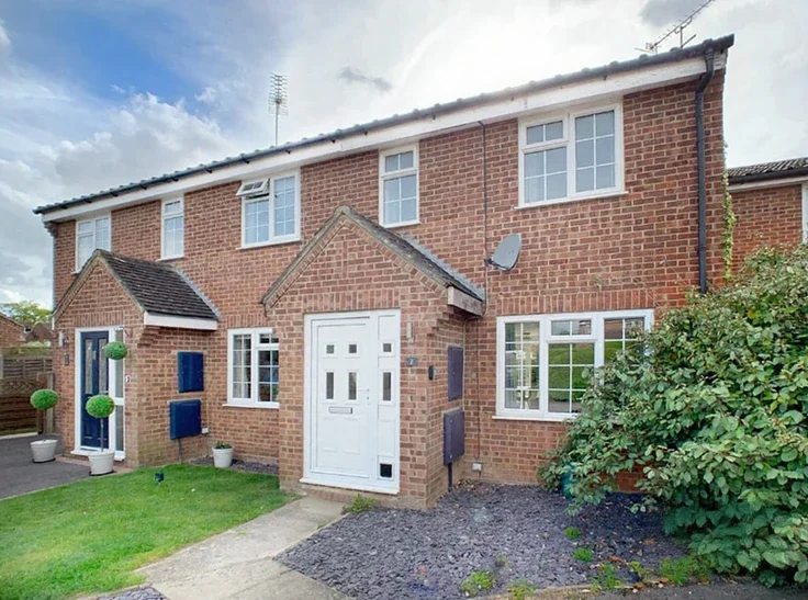House Field End in Waverley