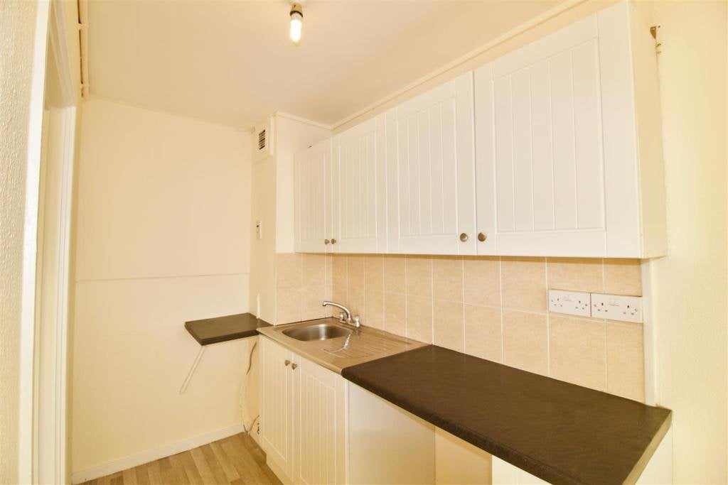 Flat Marine Terrace in Thanet
