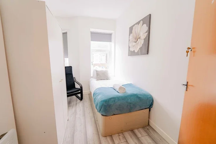 Flat Colum Place in Cardiff