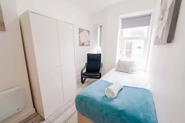 Flat Colum Place in Cardiff