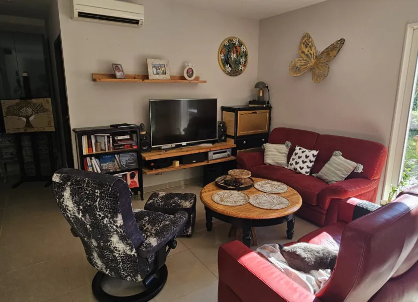Flat Chemin de la Lauze in Salon-de-Provence