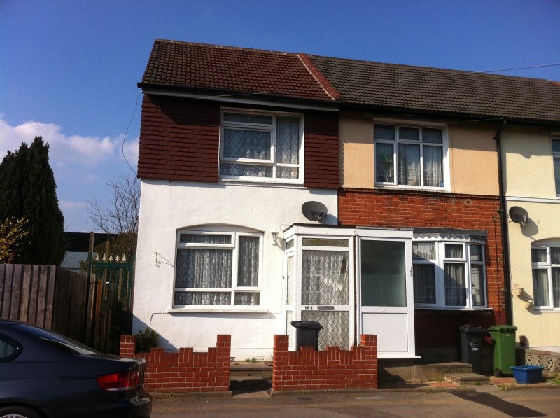 House Morley Road in Greater London