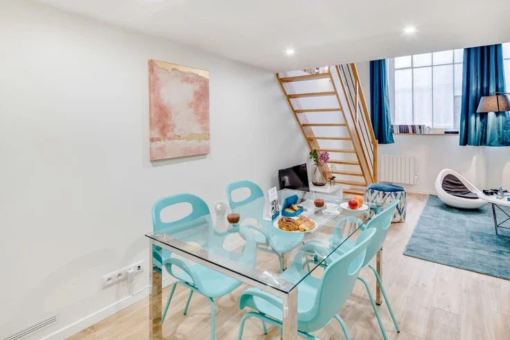 Appartement Rue Lallier à Paris