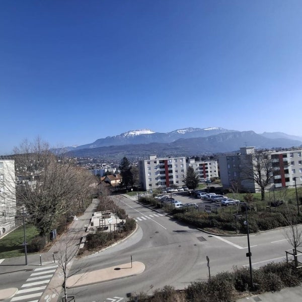 Appartement Rue Henri Barbusse à Voiron