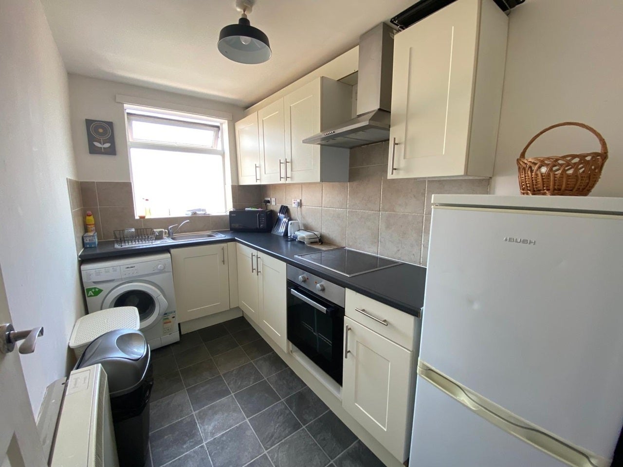 Flat Burgess Road in Leicester