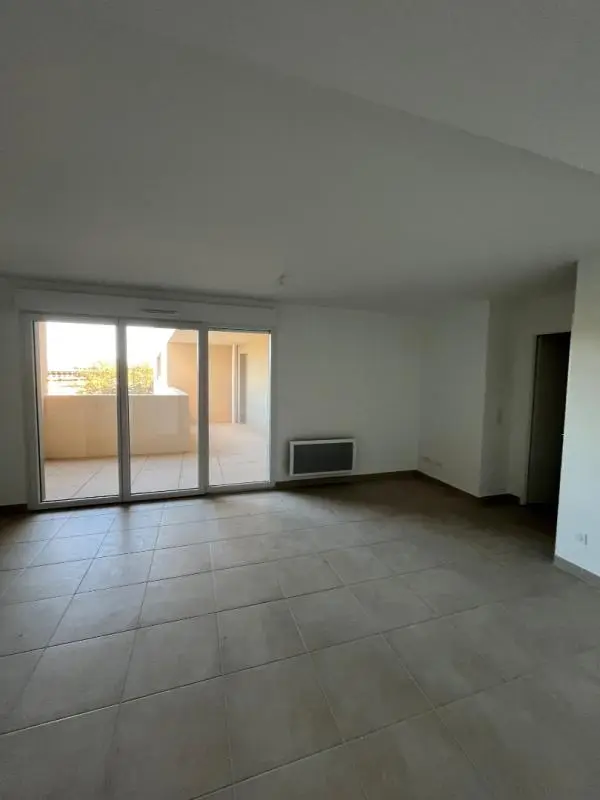 Flat Rue Avicenne in Arles
