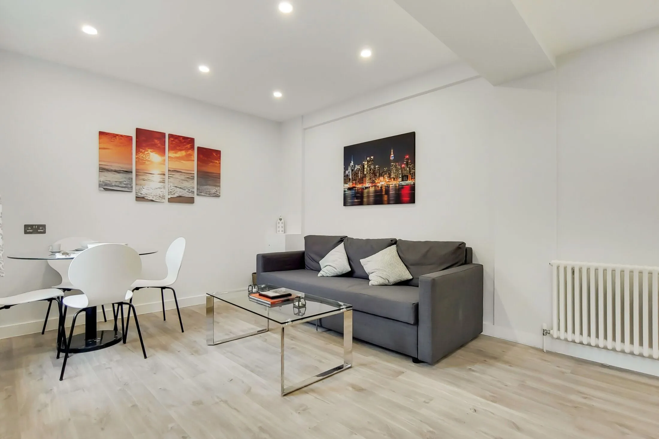 Flat Elystan Street in Greater London