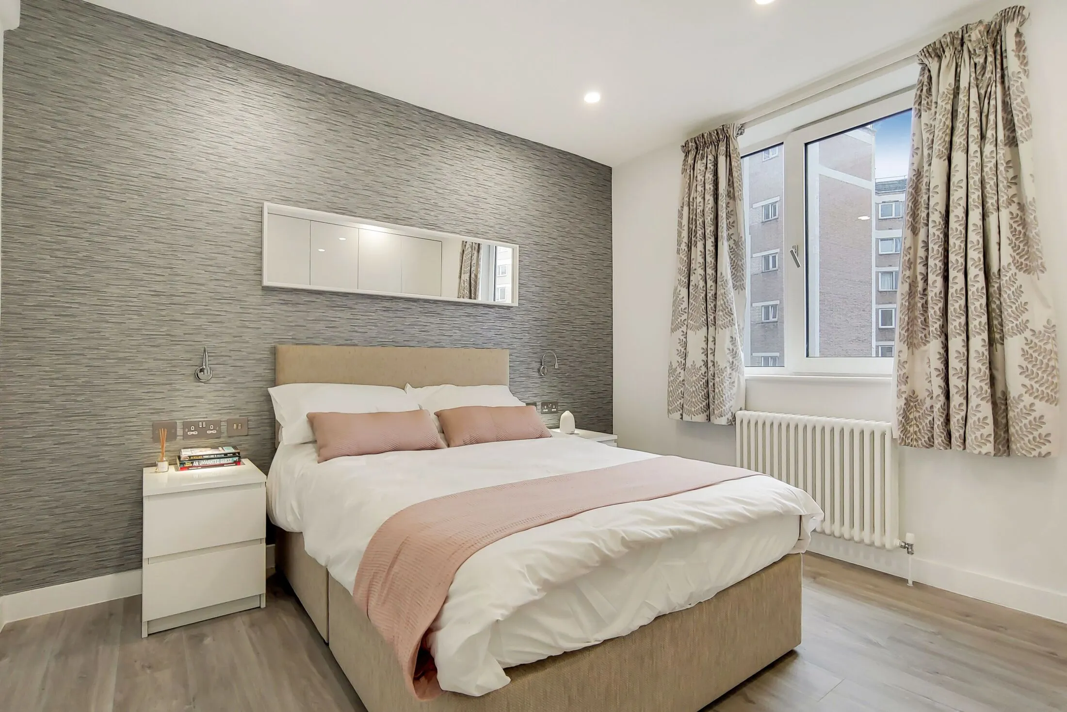 Flat Elystan Street in Greater London