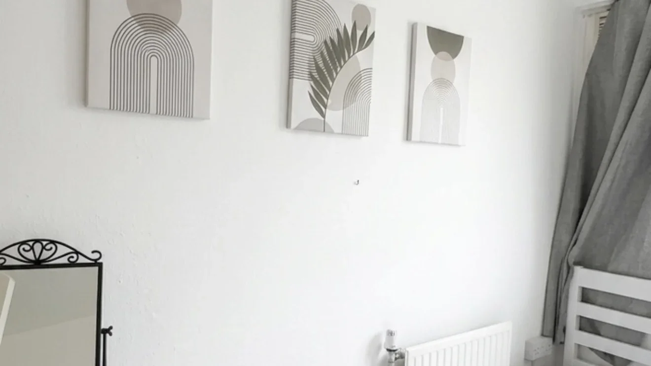 Room Alma Street in Greater London