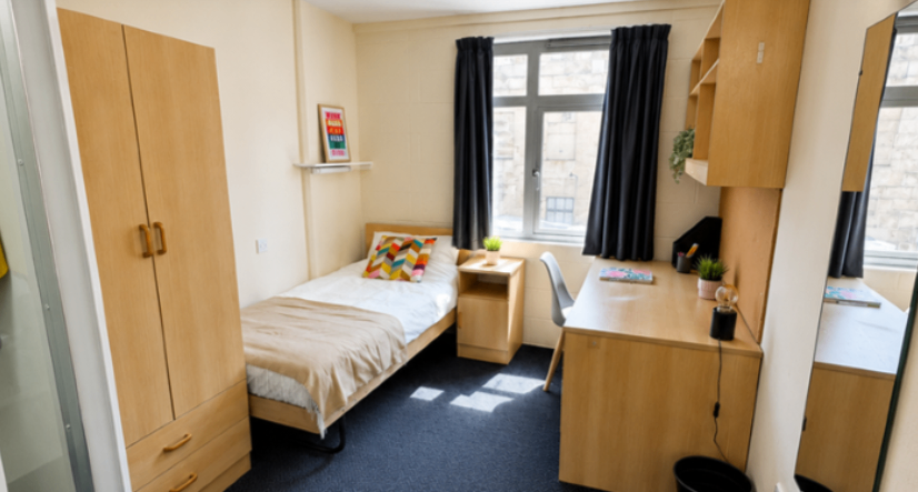 Room Saint George's Road in Bristol
