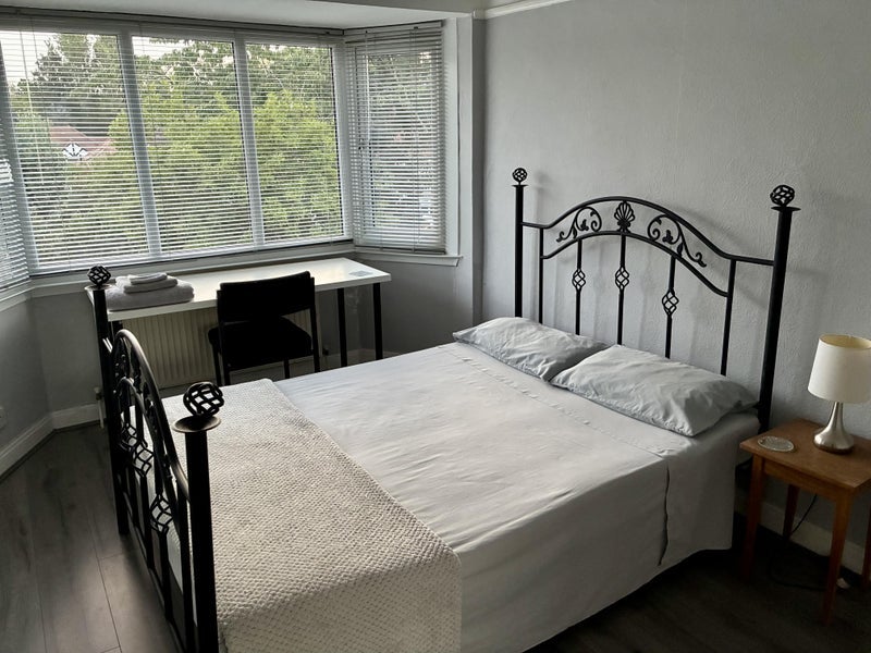 Room Weymoor Road in Birmingham