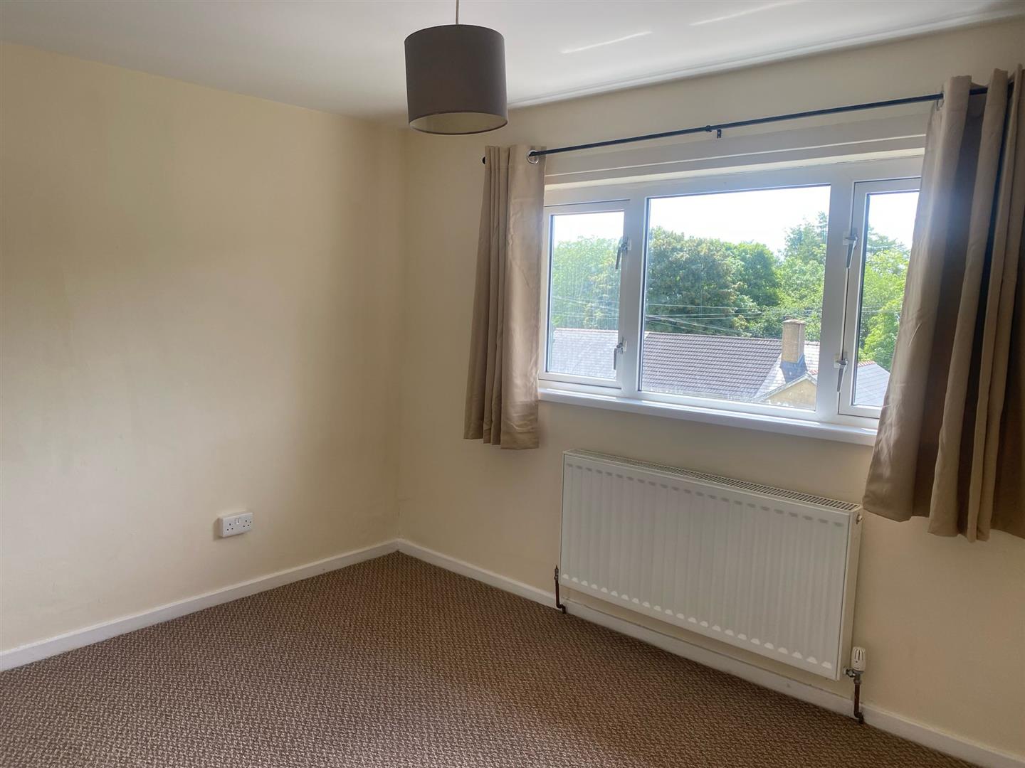 Flat Heol Helyg in Beaufort Hill