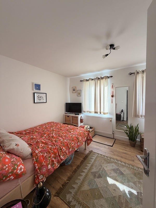Room Swinnerton Street in Greater London