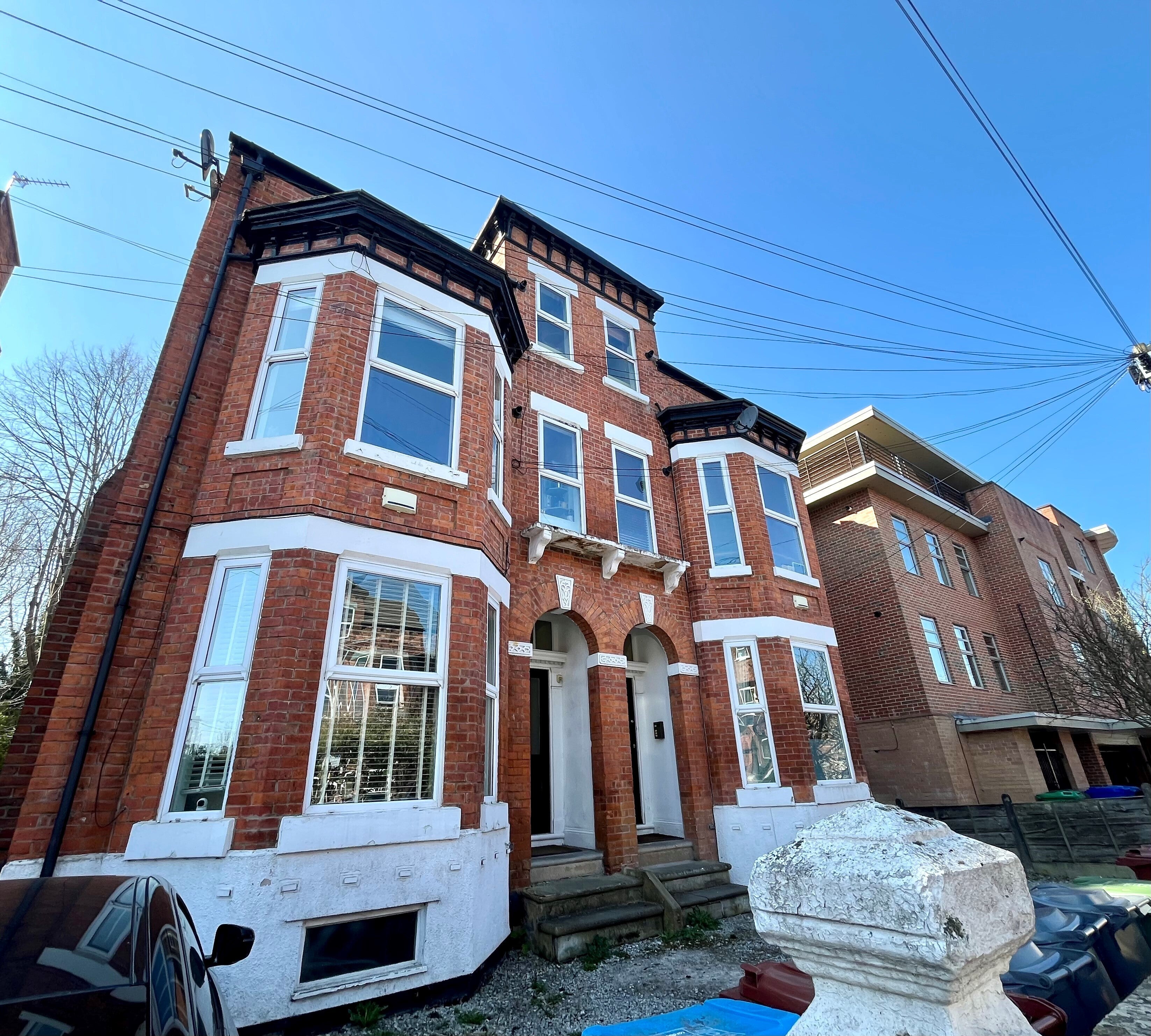 Flat Central Road in Manchester