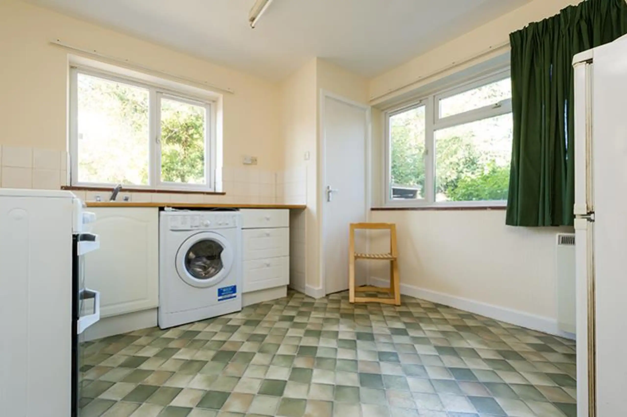 Flat Kenilworth Avenue in Oxford