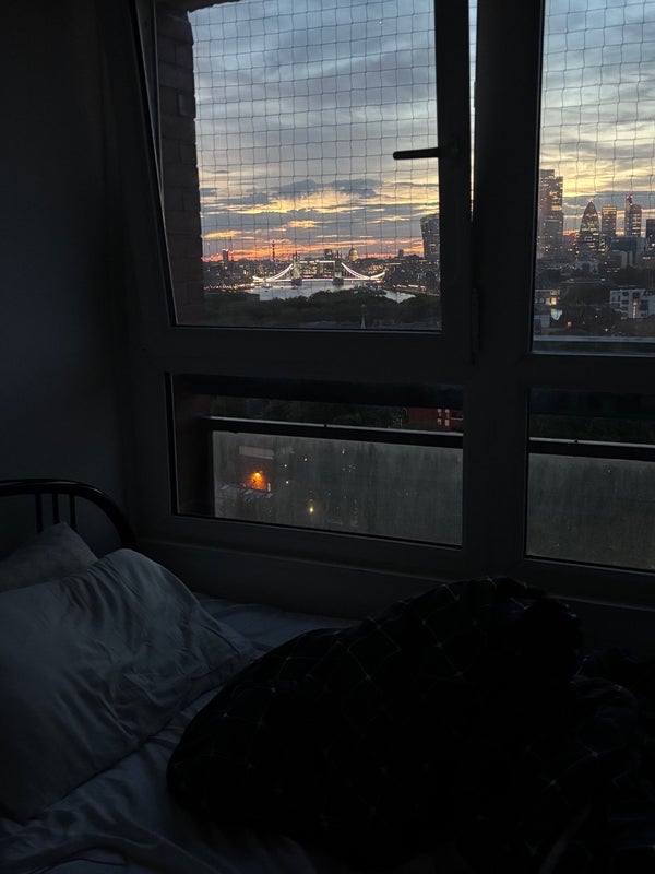 Room Renforth Street in Greater London