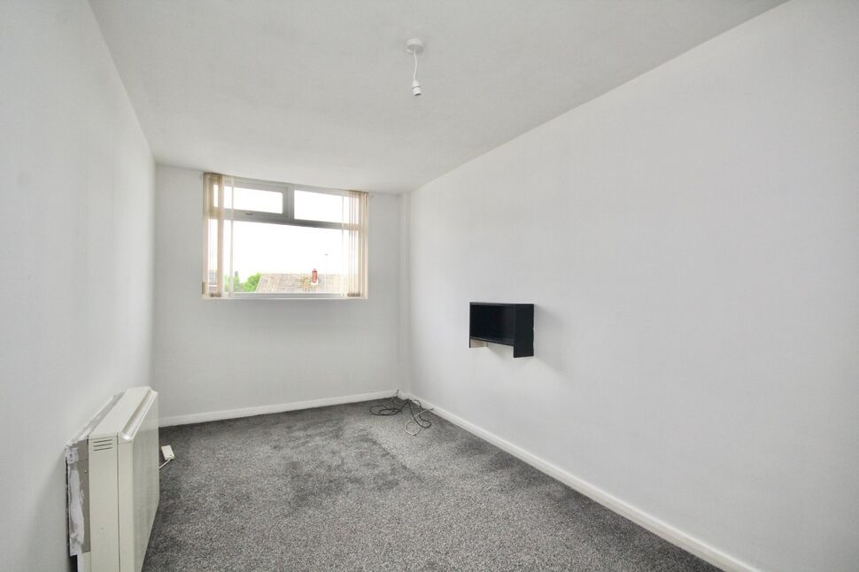 Flat Trimdon Avenue in Middlesbrough