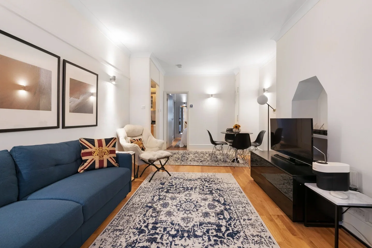 Flat Carrington Street in City of Westminster