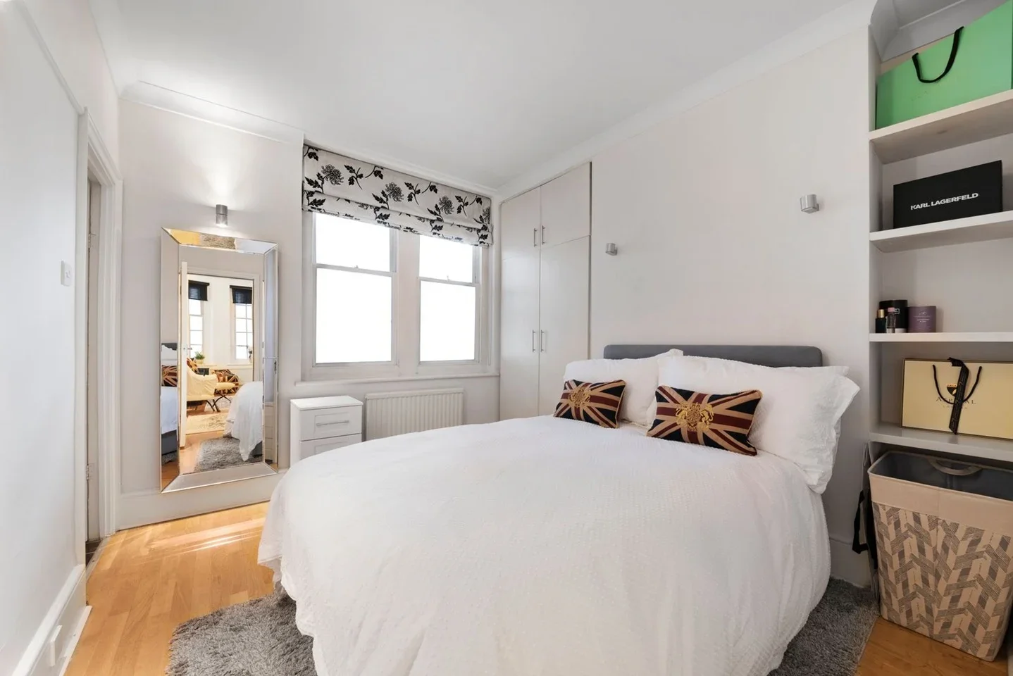 Flat Carrington Street in City of Westminster