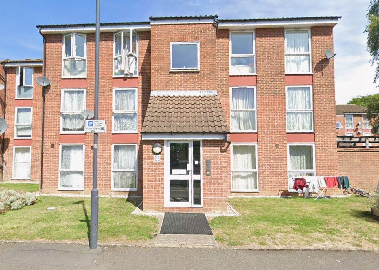 Flat Archery Close in Greater London
