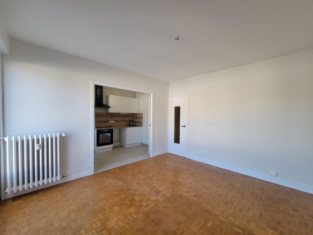 Flat Avenue des Estelles in Le Puy-en-Velay