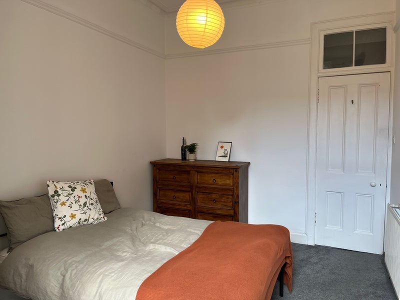 Room Carrington Street in Glasgow