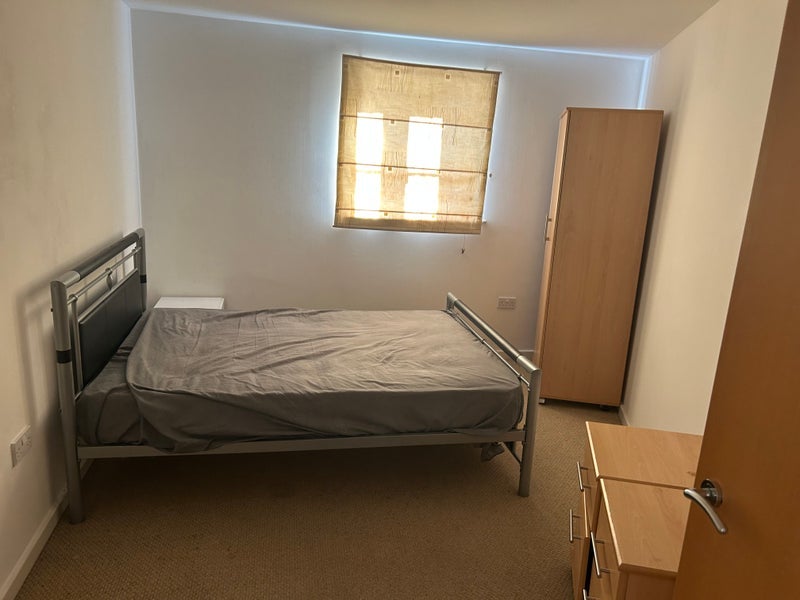 Room Waterside Gardens in Bolton