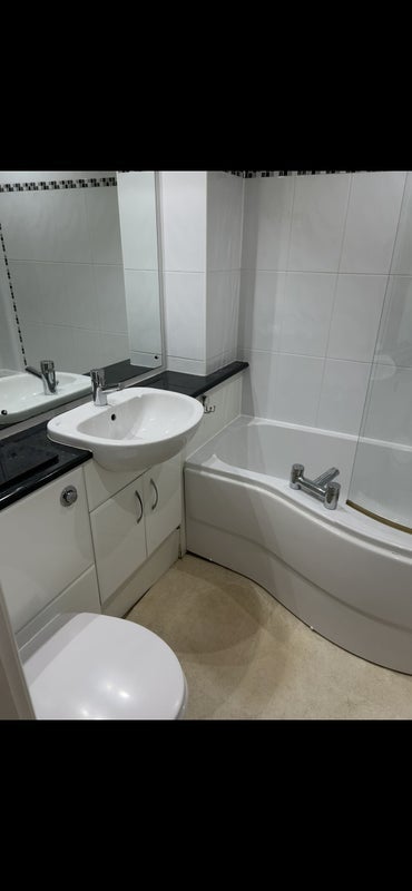 Room Waterside Gardens in Bolton