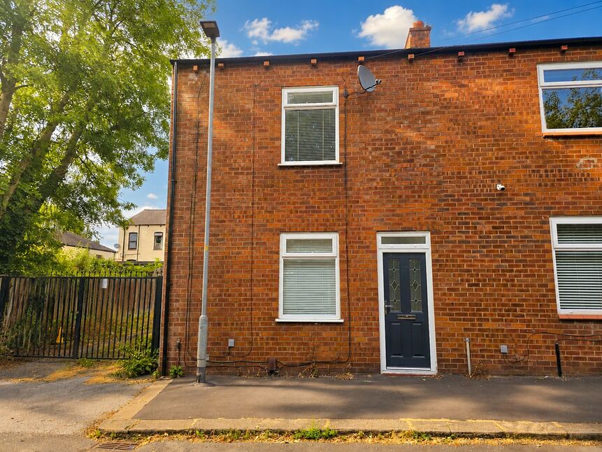 House Francis Street in Hindley