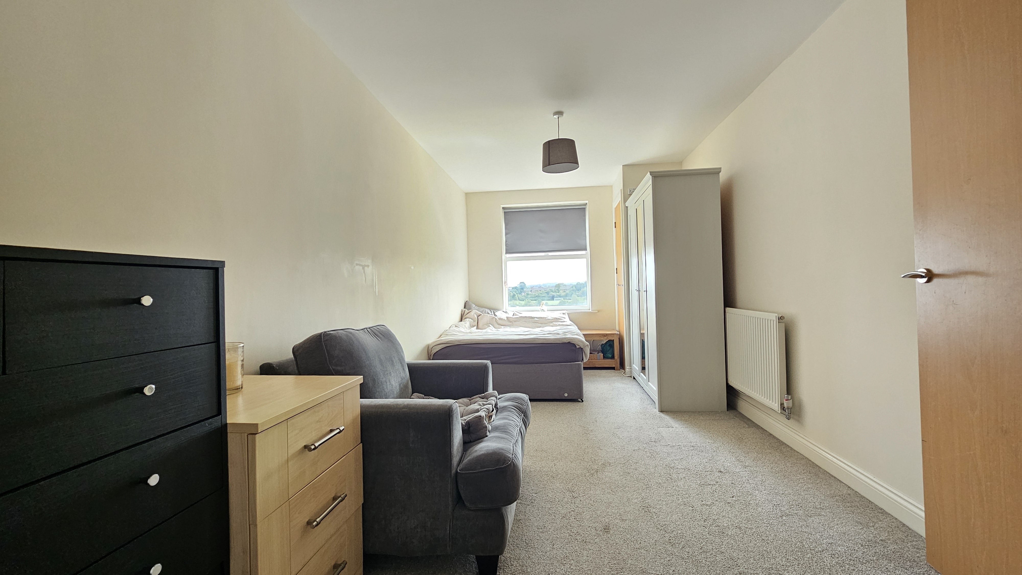Flat Tanners Close in Greater London