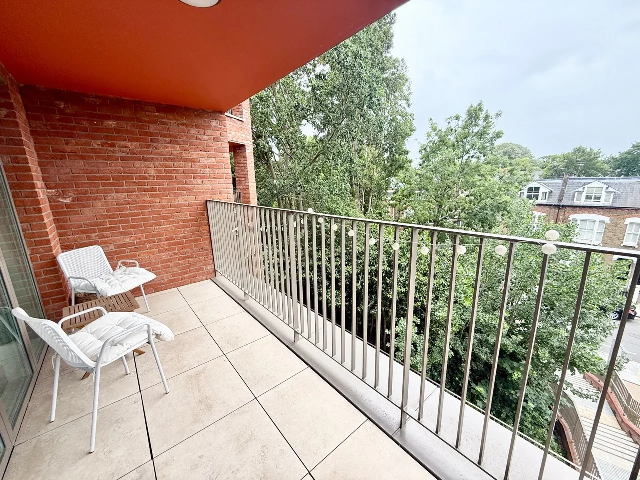 Flat Maygrove Road in Greater London