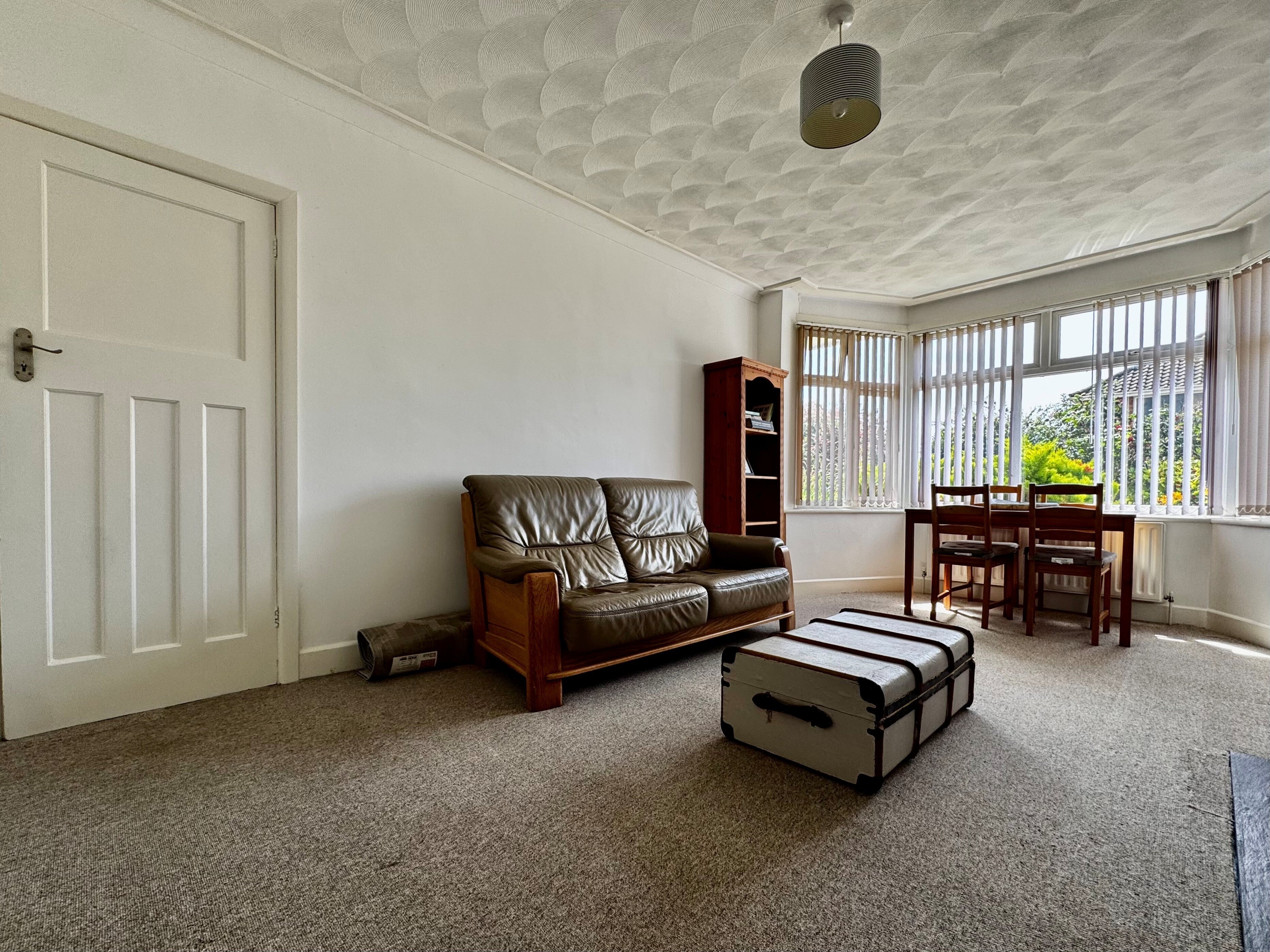 Flat Chesham Close in Worthing