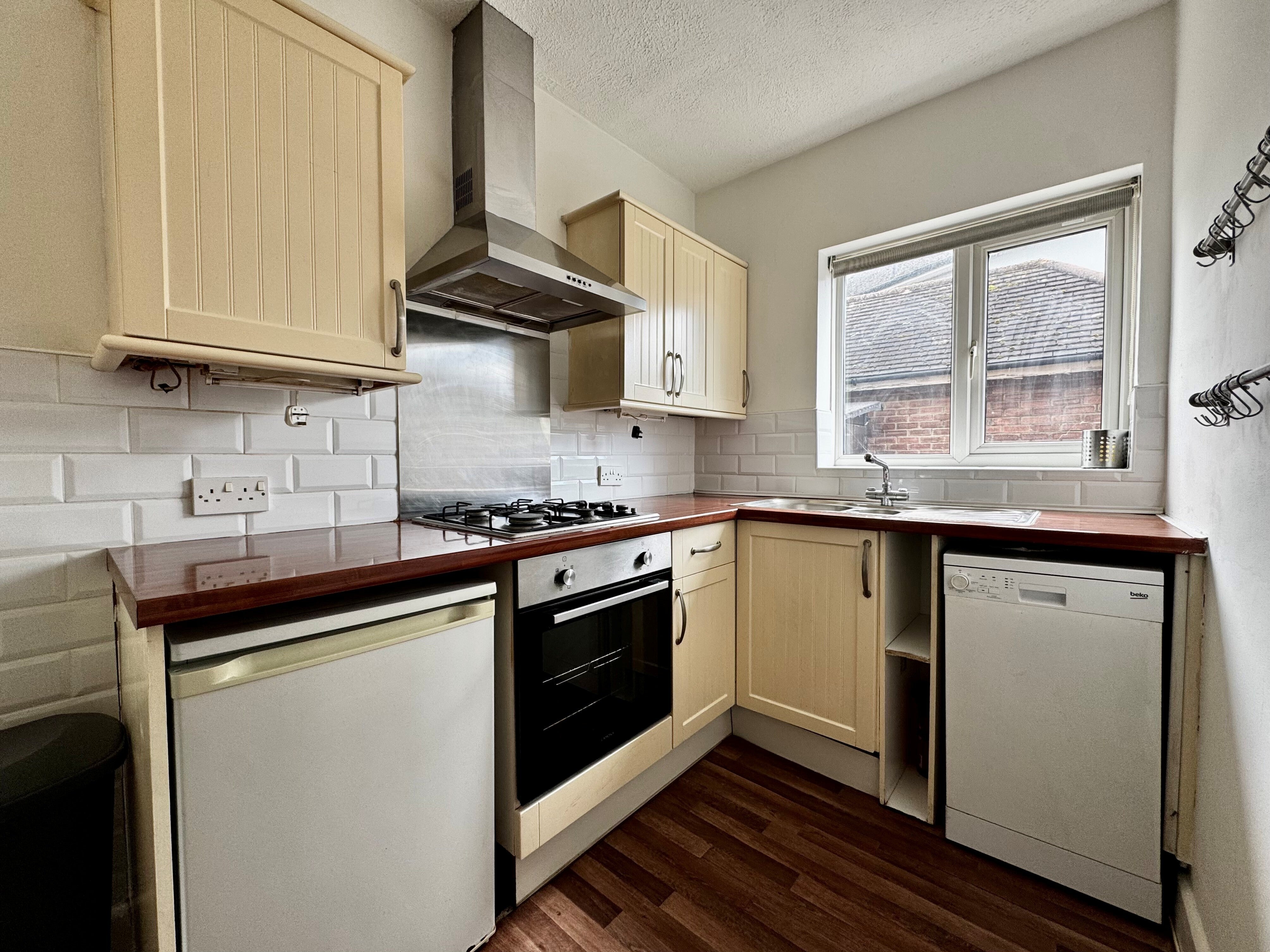 Flat Chesham Close in Worthing