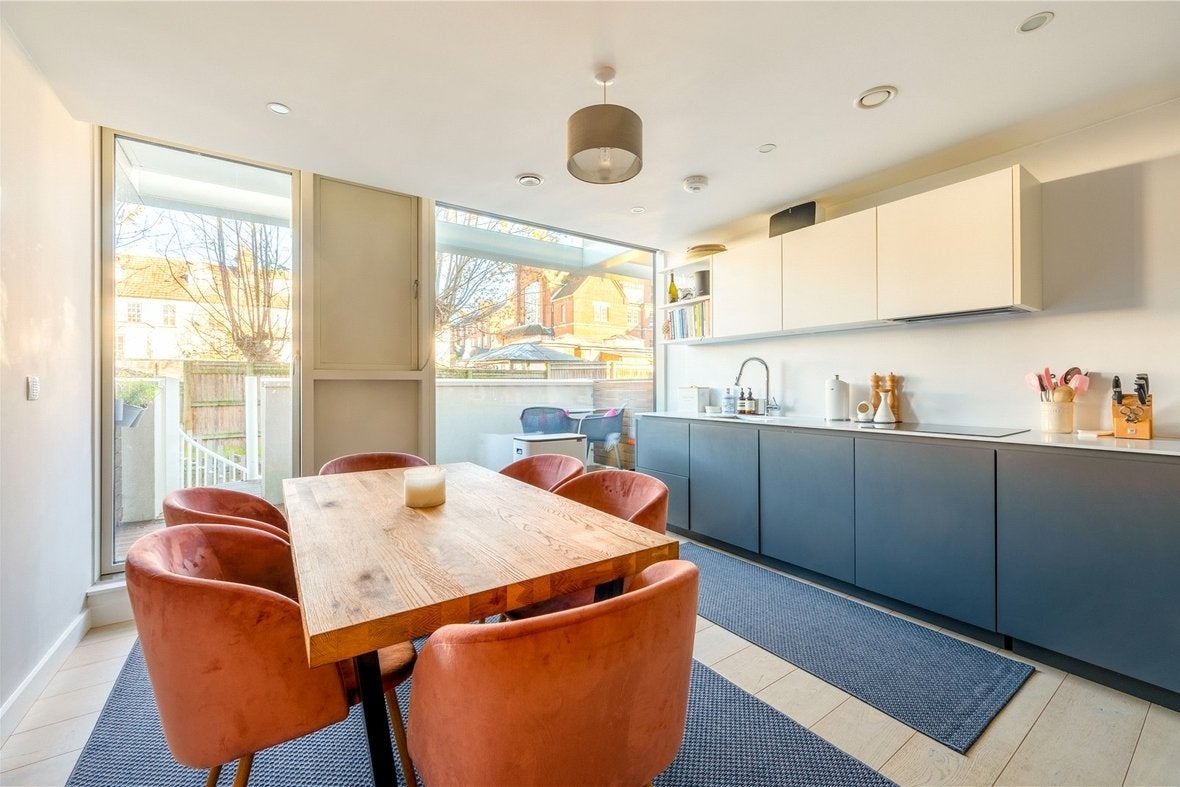 Flat Gabriel Square in St Albans