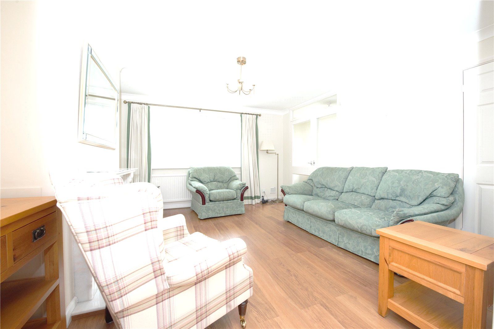 House Rainham Close in Maidstone
