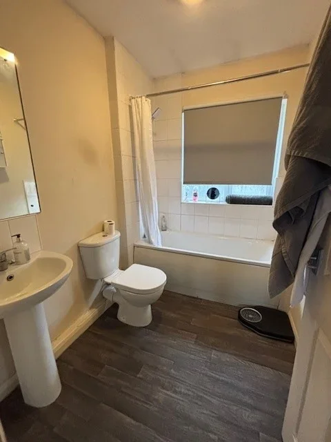 Flat Frankland Road in Greater London