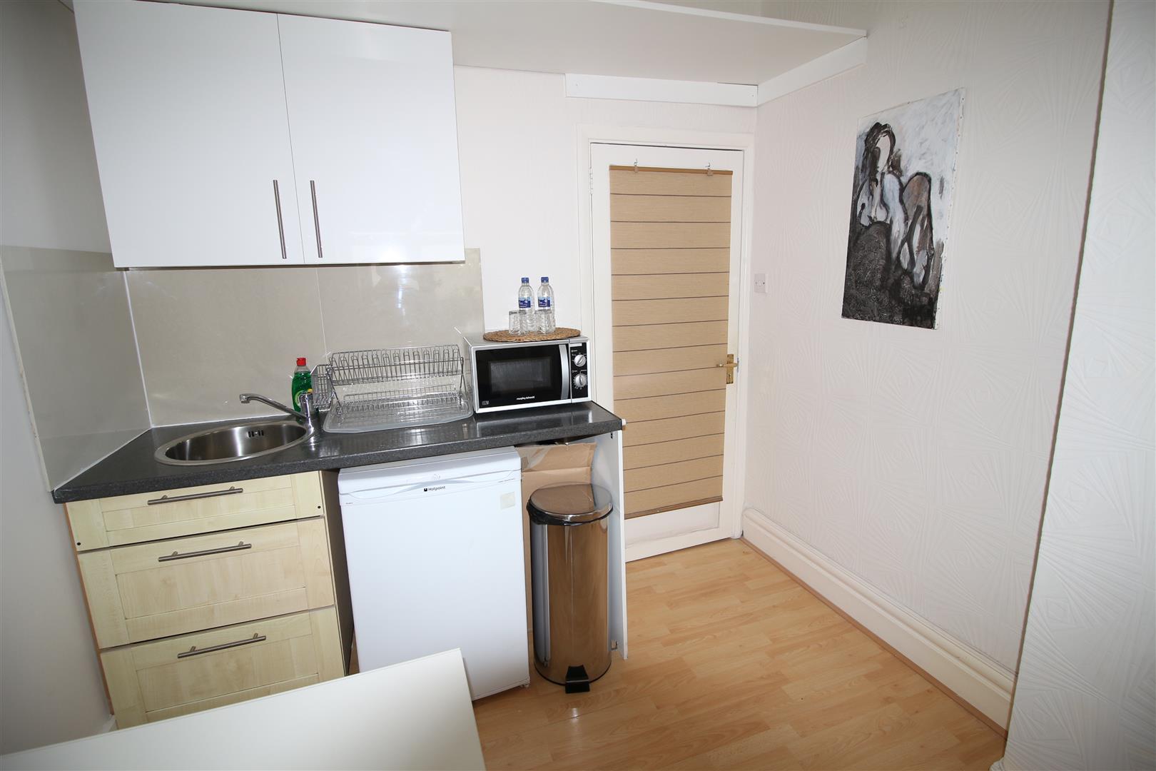 Room Beechcroft Avenue in Greater London