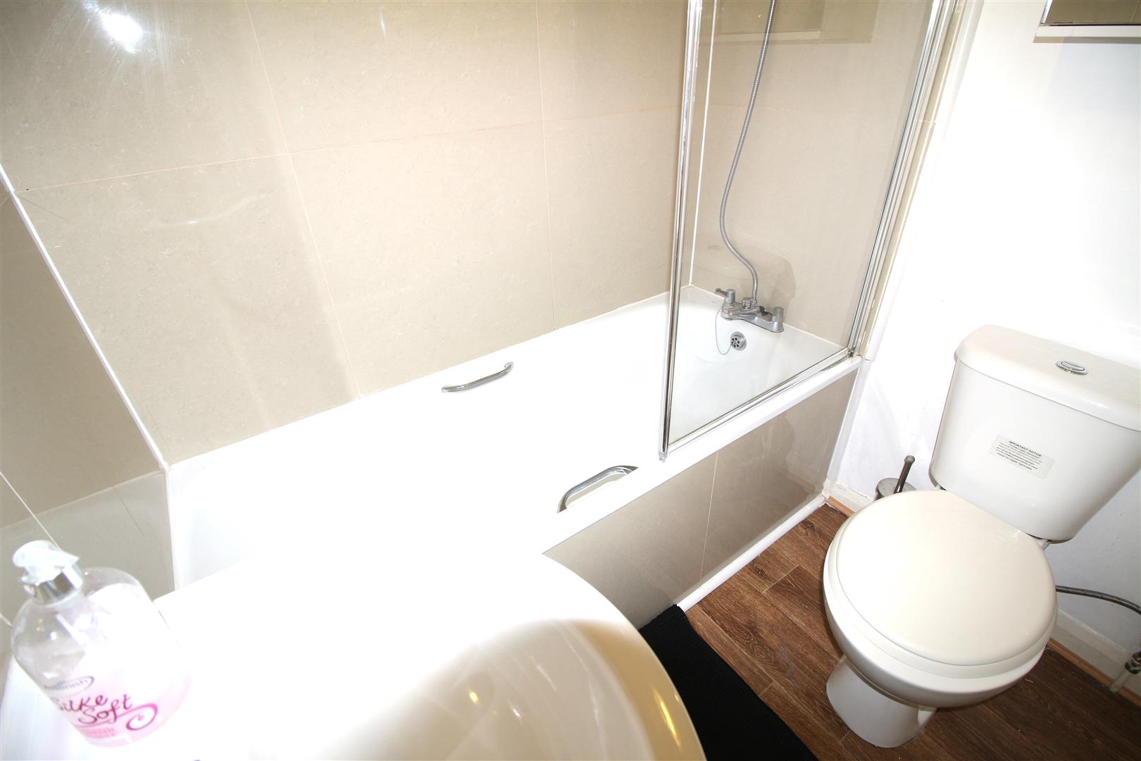 Room Beechcroft Avenue in Greater London