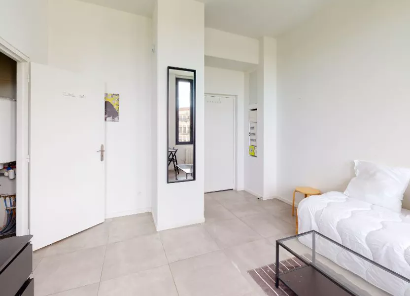 Appartement Place Roannelle à Saint-Étienne